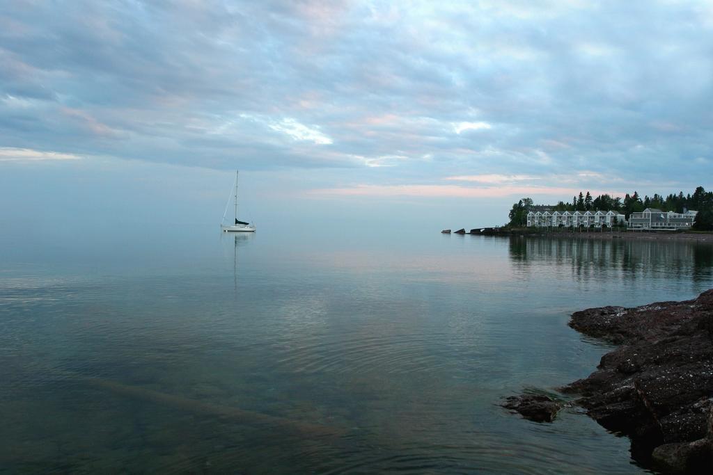 Bluefin Bay On Lake Superior トフティ エクステリア 写真
