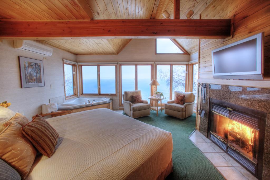 Bluefin Bay On Lake Superior トフティ エクステリア 写真